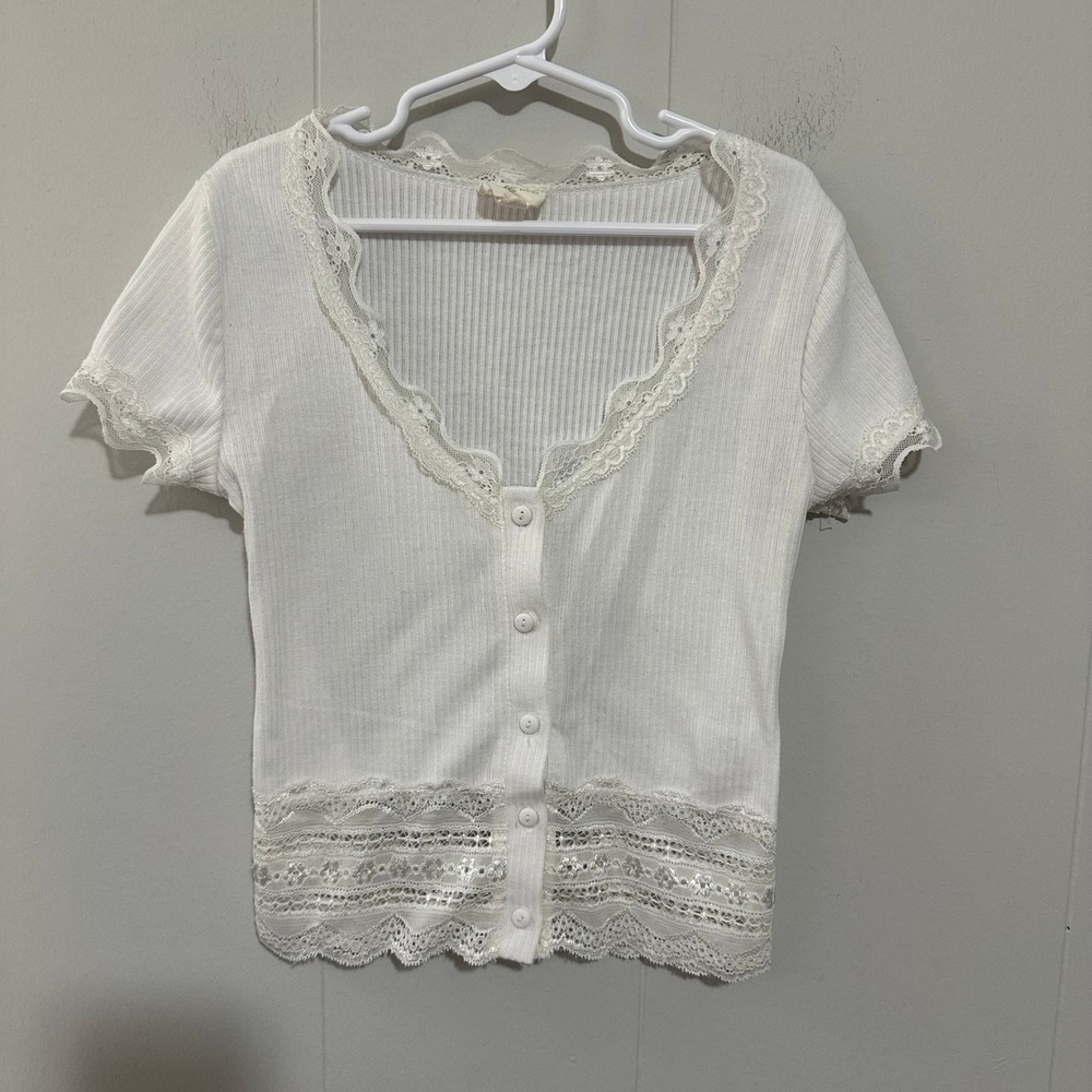 Caution To‎ The Wind White Ribbed Lace Trim Button Front Top XS Coquette